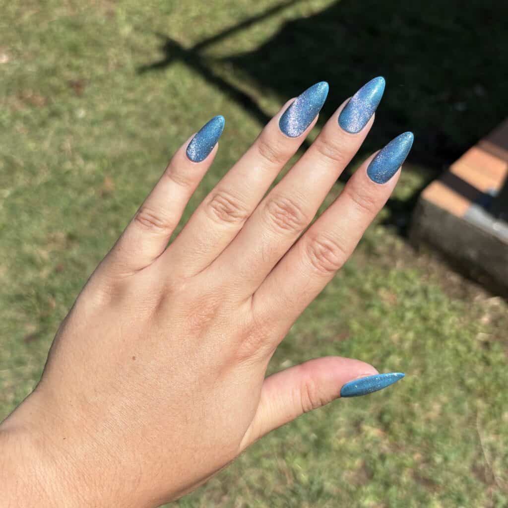 press on nails cat eyes azur faux ongles amande M