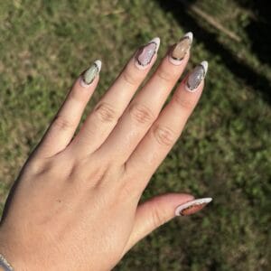set de press on nails cristal faux ongles cat eyes effet pierre precieuses forme amande M