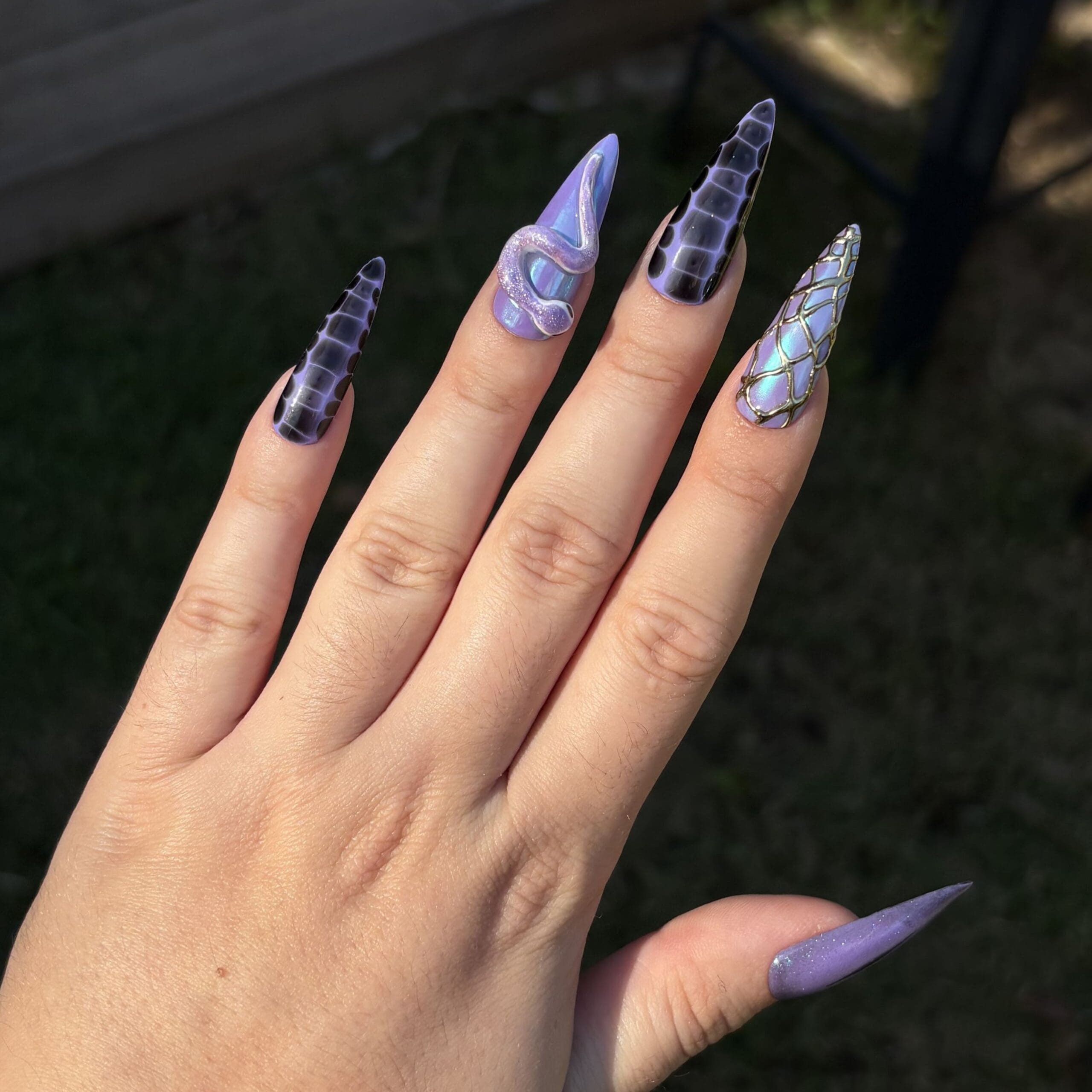 press on nails lilith faux ongles stiletto L violet serpent 3d